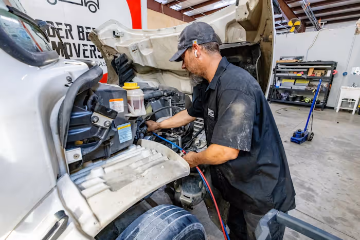 Diesel mechanic services performing general diesel repair Services in Oklahoma City, OK