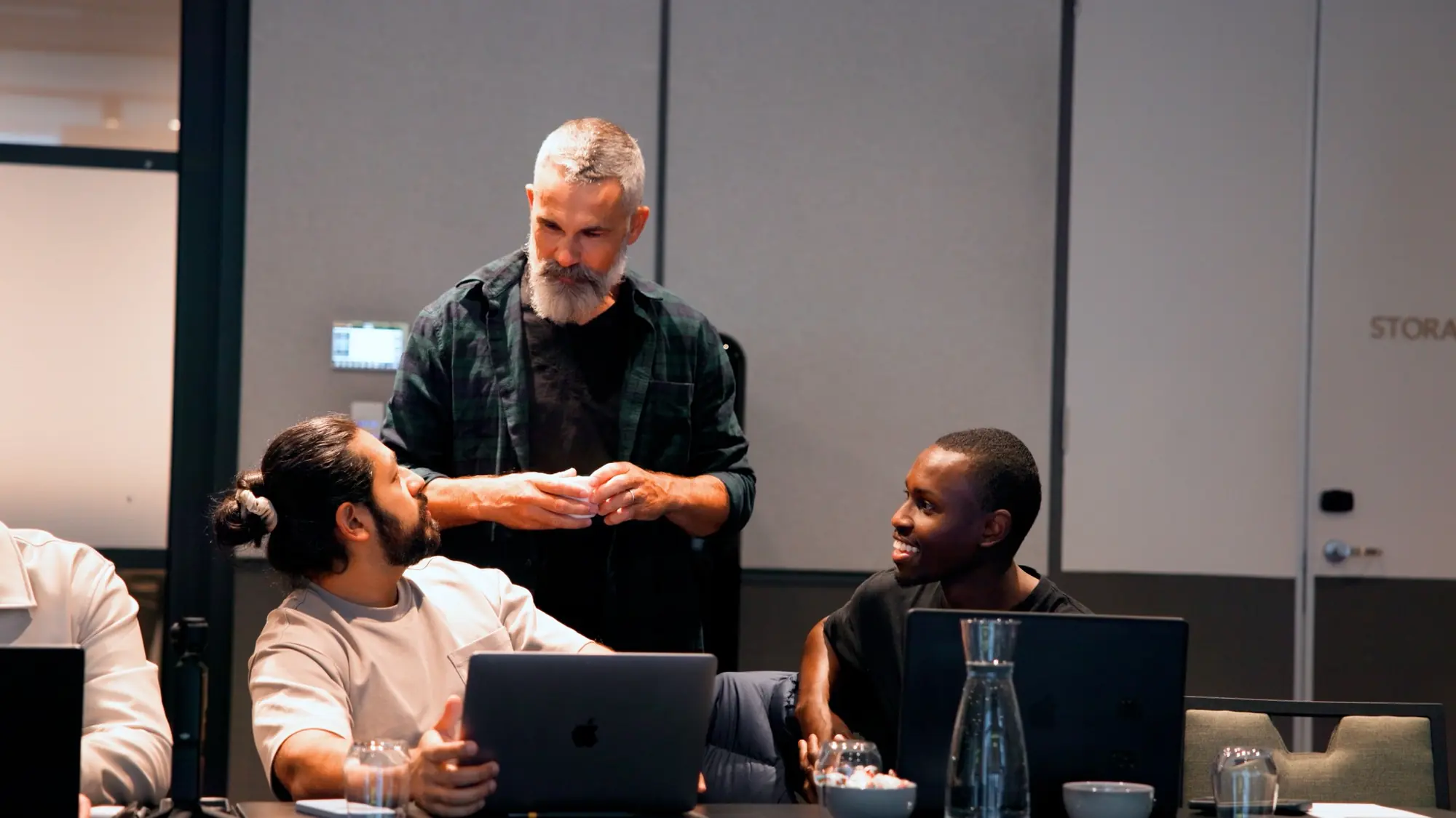 Ayrton speaking at a VAOS Mastermind event