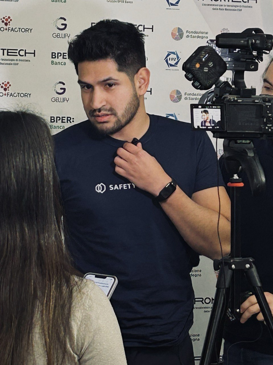 image of tech solutions demonstration (for a hr tech)