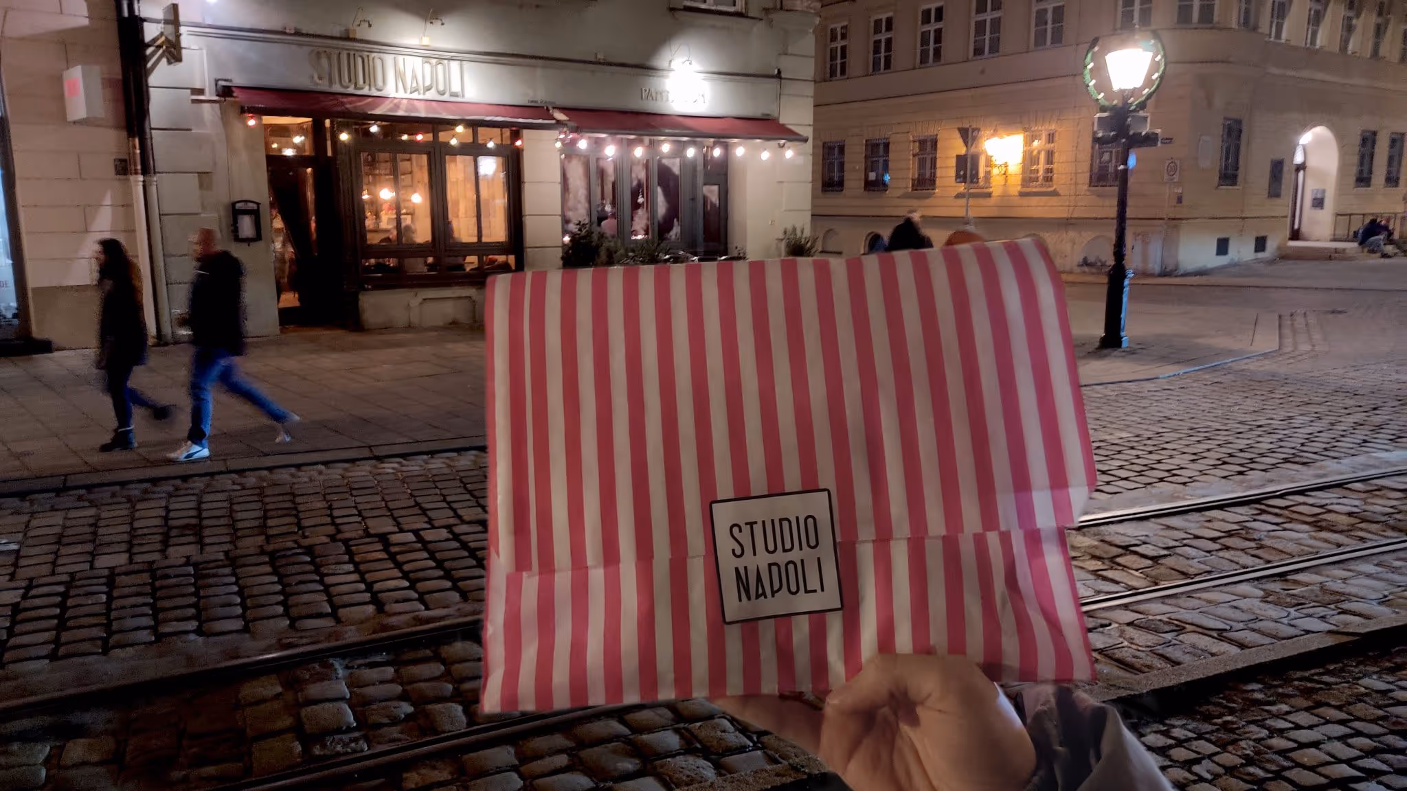 Studio Napoli - Ein Pizza-Erlebnis in der Maxstraße