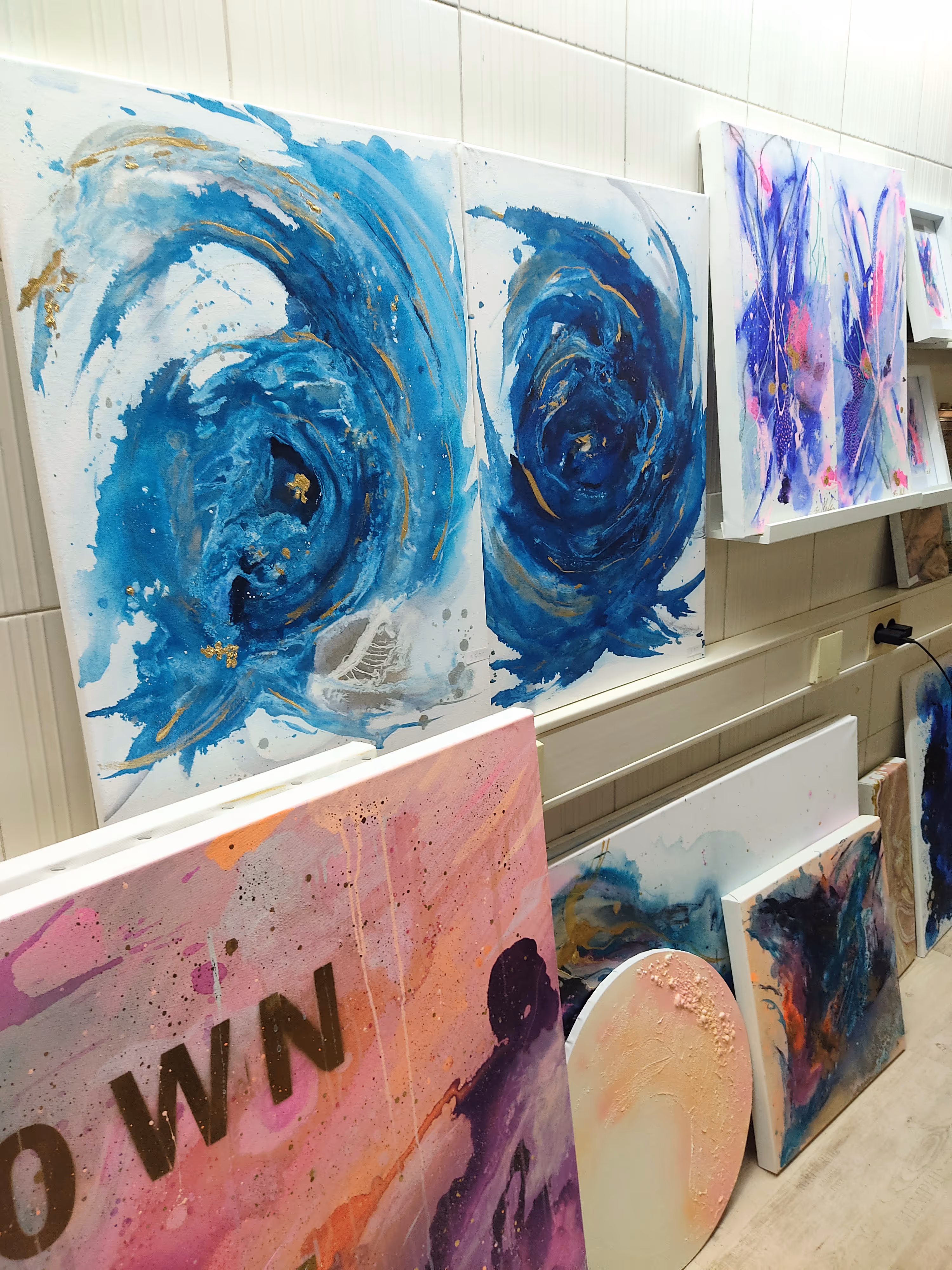 mit Acryl Farben experimentieren