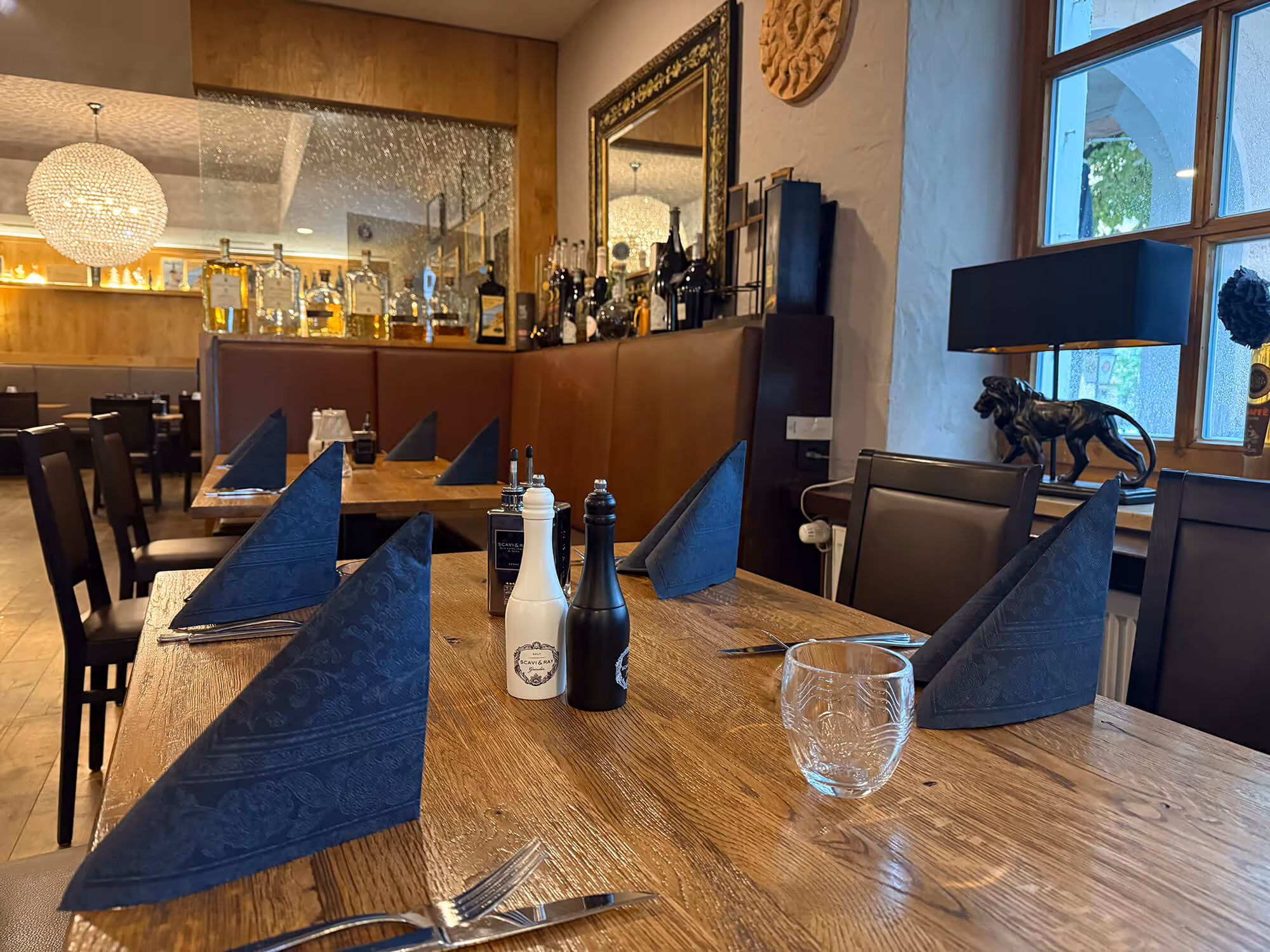 Trattoria Crudo - Ehrlich Italienisch