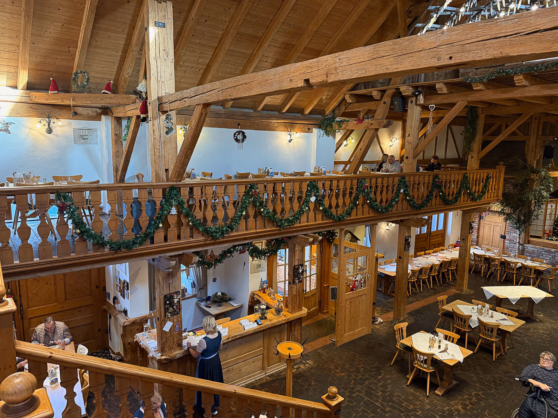Schnitzelessen beim Metzgerwirt in Hurlach