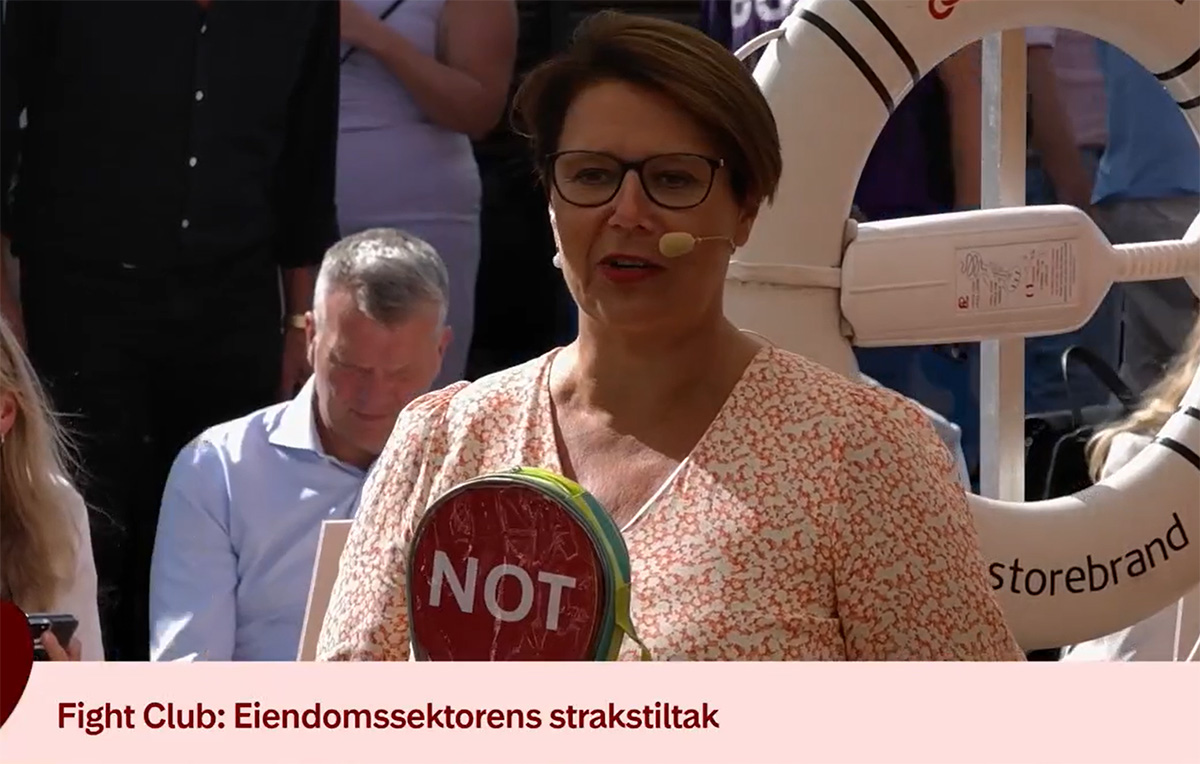 tone tellevik dahl snakker på storebrandbåten