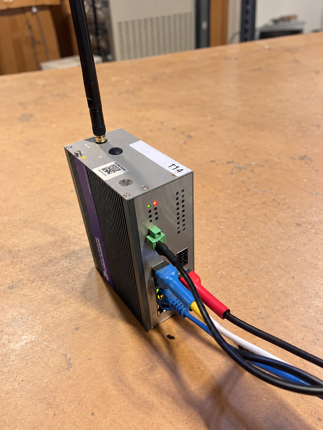 RM-Base 114 remote monitoring unit with connected communication cables
