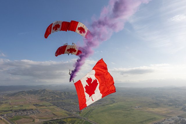 skydiving 