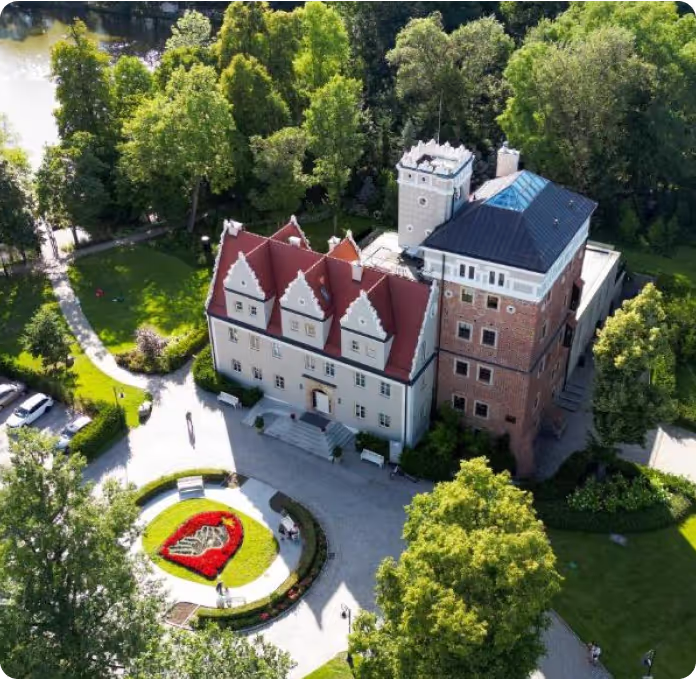 Zdjęcie Zamku Topacz, który korzysta z naszych usług.