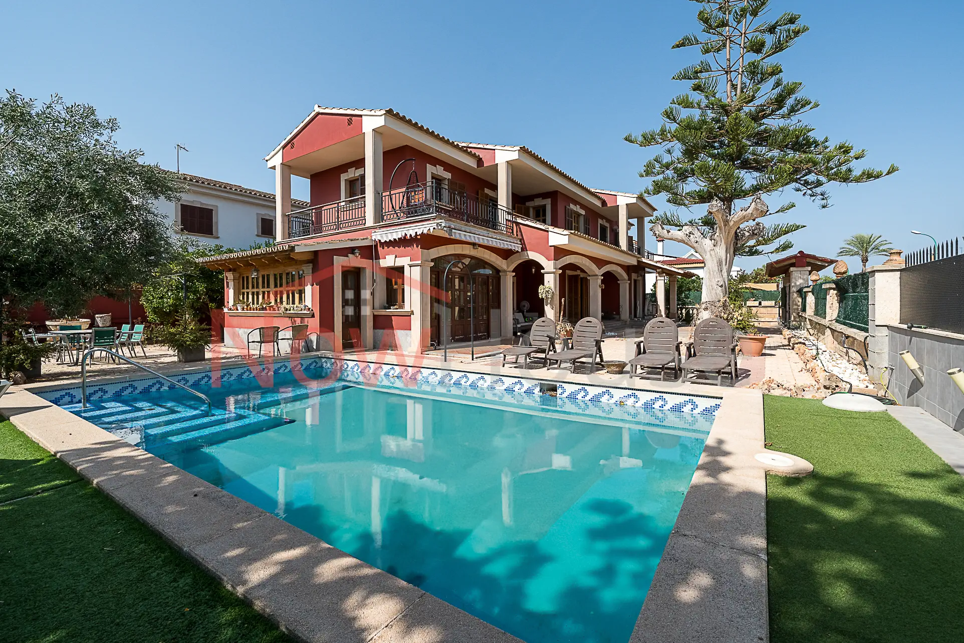 Chalet en venta en Calle Bunyoli