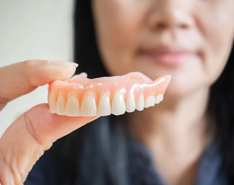 Dental Implants vs. Dentures: Which Is Right for You?