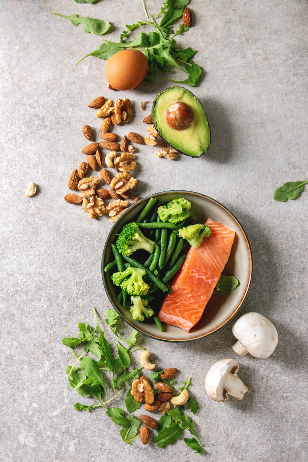 Como a dieta keto afeta os hormônios e o metabolismo imagem perimenopausa