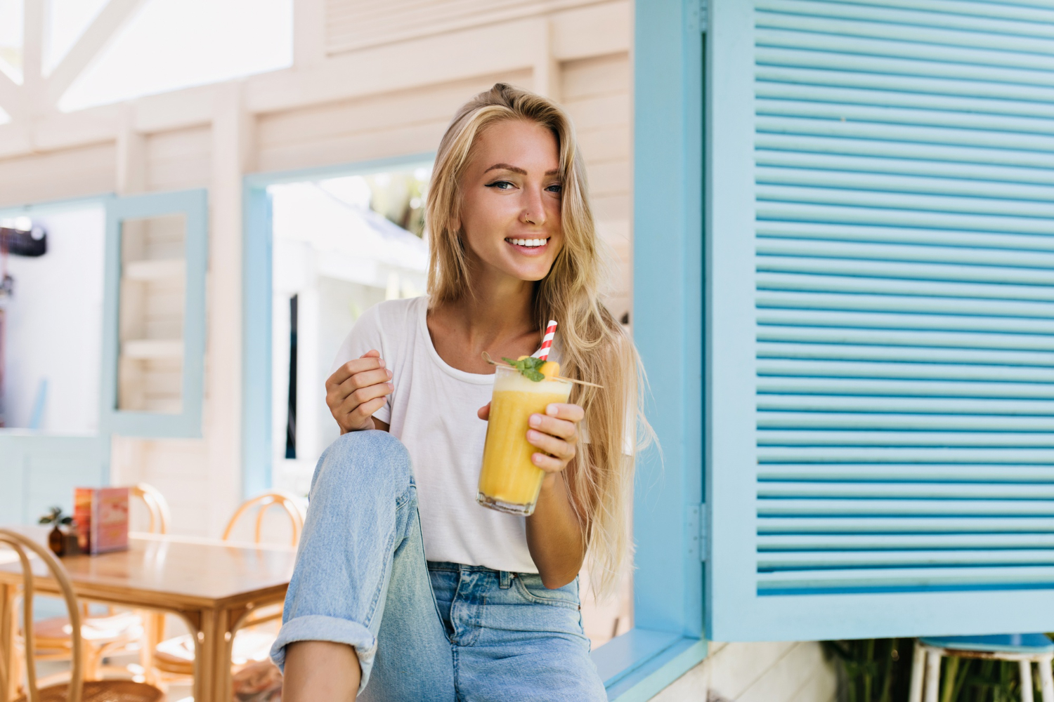 10-Day Smoothie Diet for Women 40+ (Full Meal Plan & Recipes)