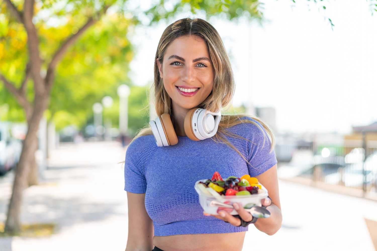 Colorful assortment of anti-inflammatory herbs and spices, highlighting their therapeutic benefits for women over 40.