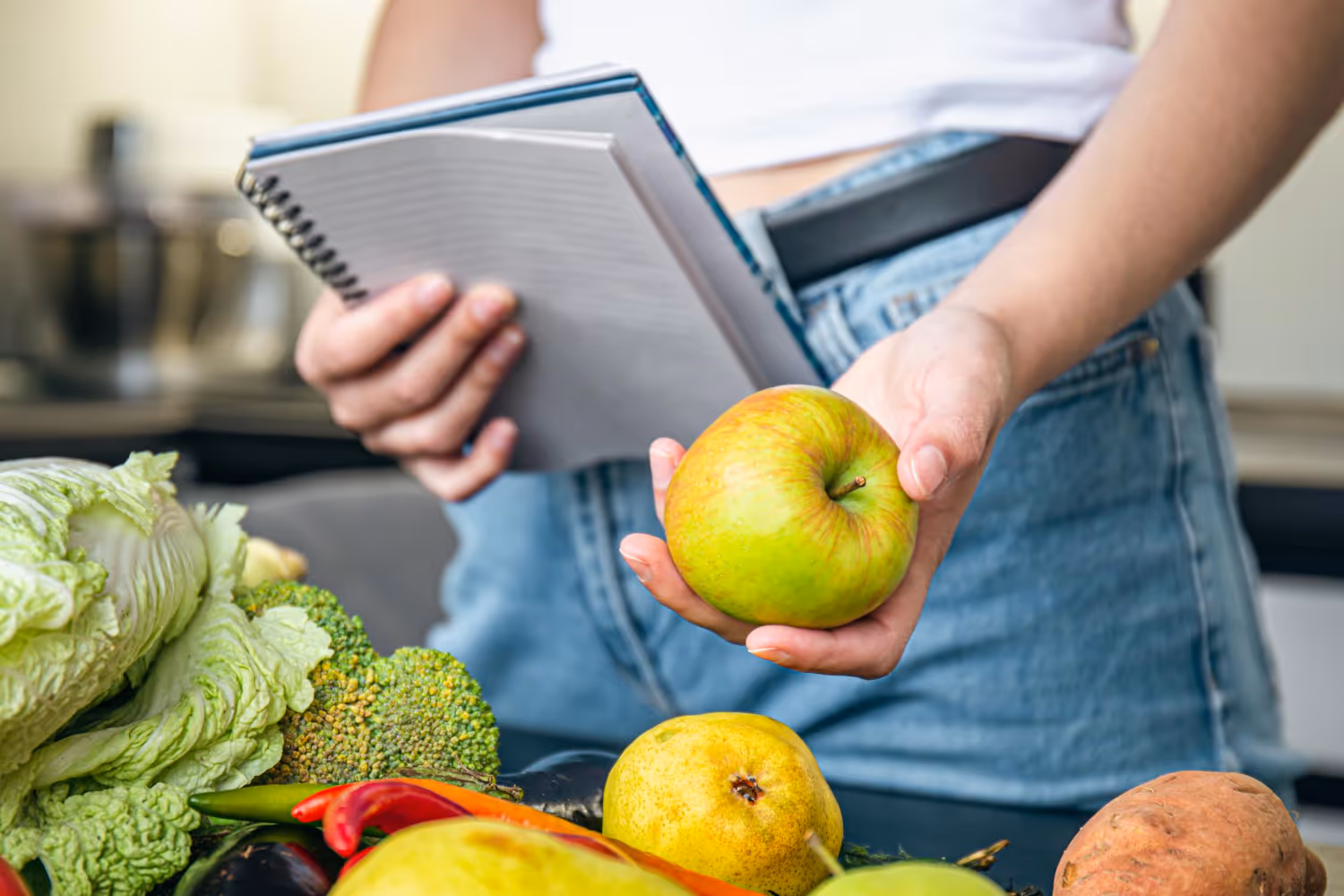Key concepts of a gluten-free weight loss diet plan, emphasizing stress reduction techniques for busy women over 40.