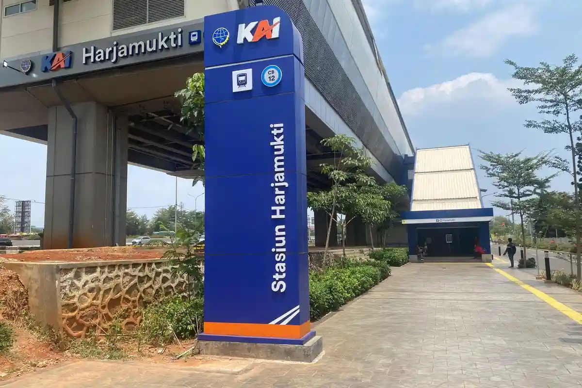 Akses Transportasi Massal LRT Harjamukti 