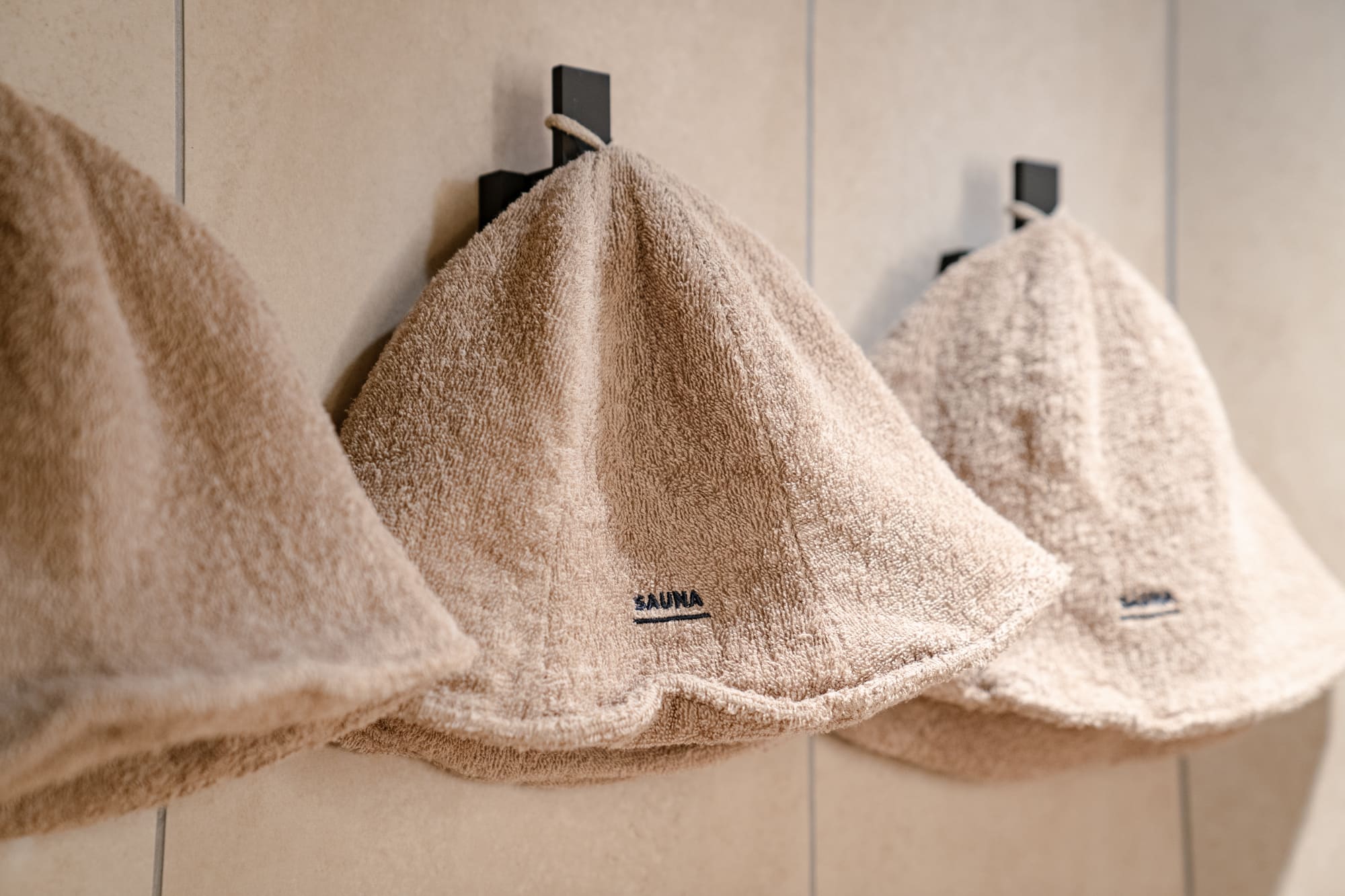 myaku amenity sauna hat image
