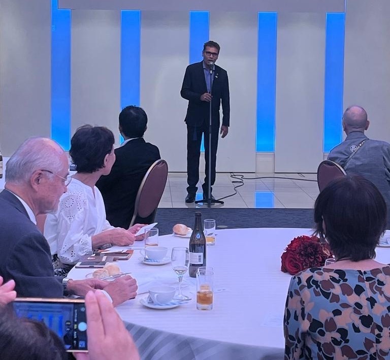 Denny thomas chempazha, denny amrithagiri