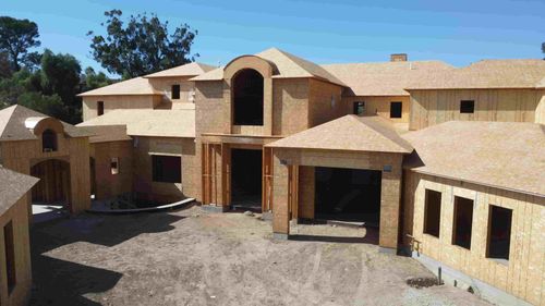 new custom home framing