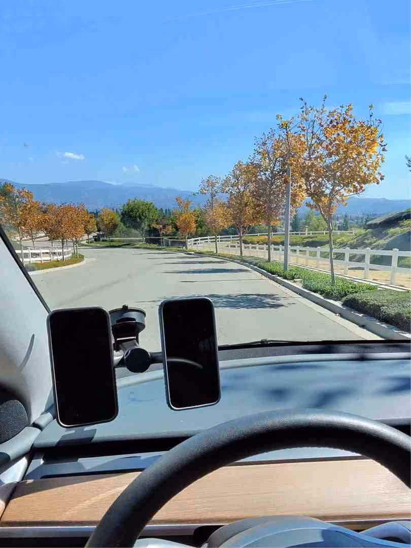 dual phone car mount - 2 cell phone holder