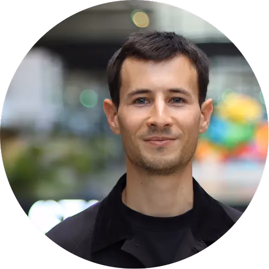 Auteur et Co-fondateur Koncile