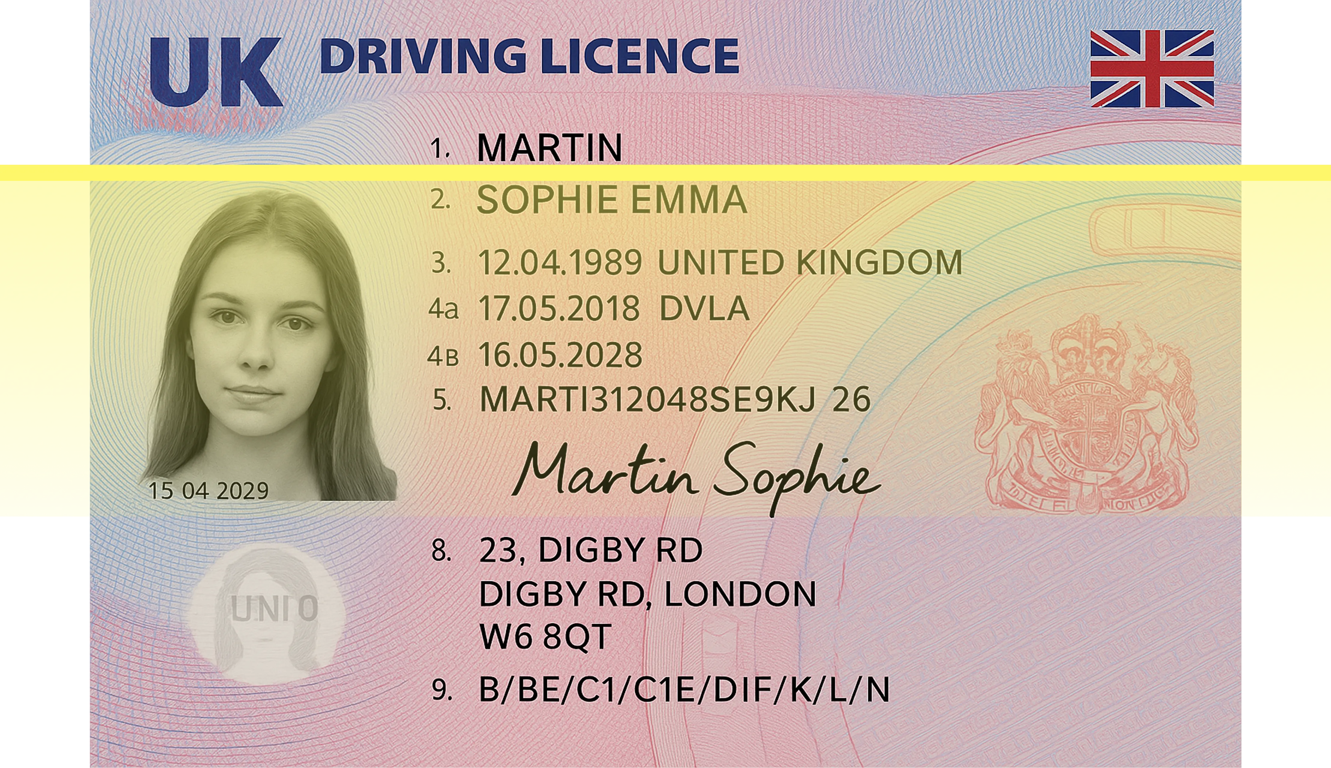 Führerscheinerkennung mit KI – automatische Extraktion von Name, Ausstellungsdatum und Gültigkeit aus gescannten Dokumenten.