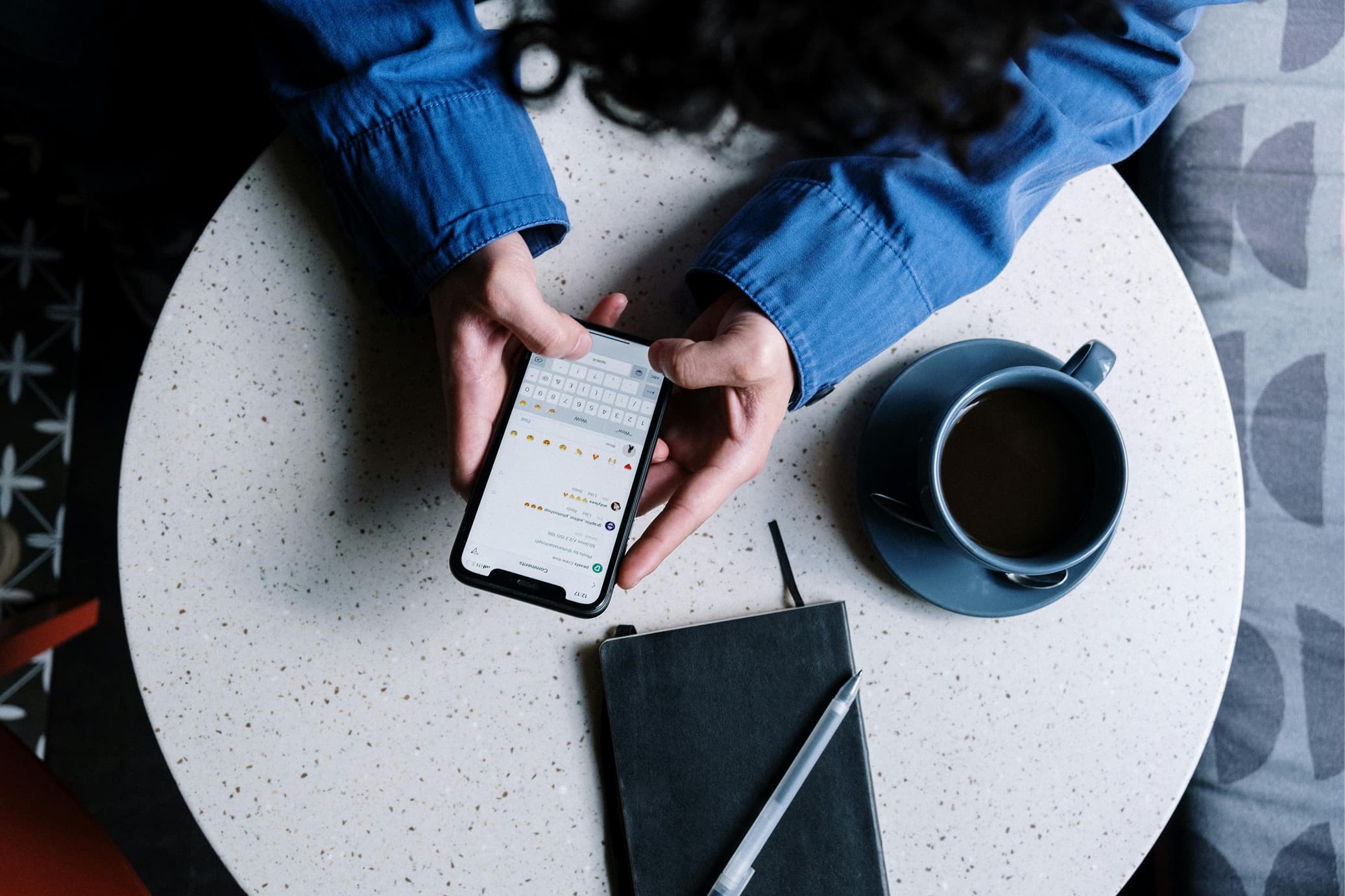 Delega tareas repetitivas en un chatbot recruiter -y enfócate en lo estratégico-