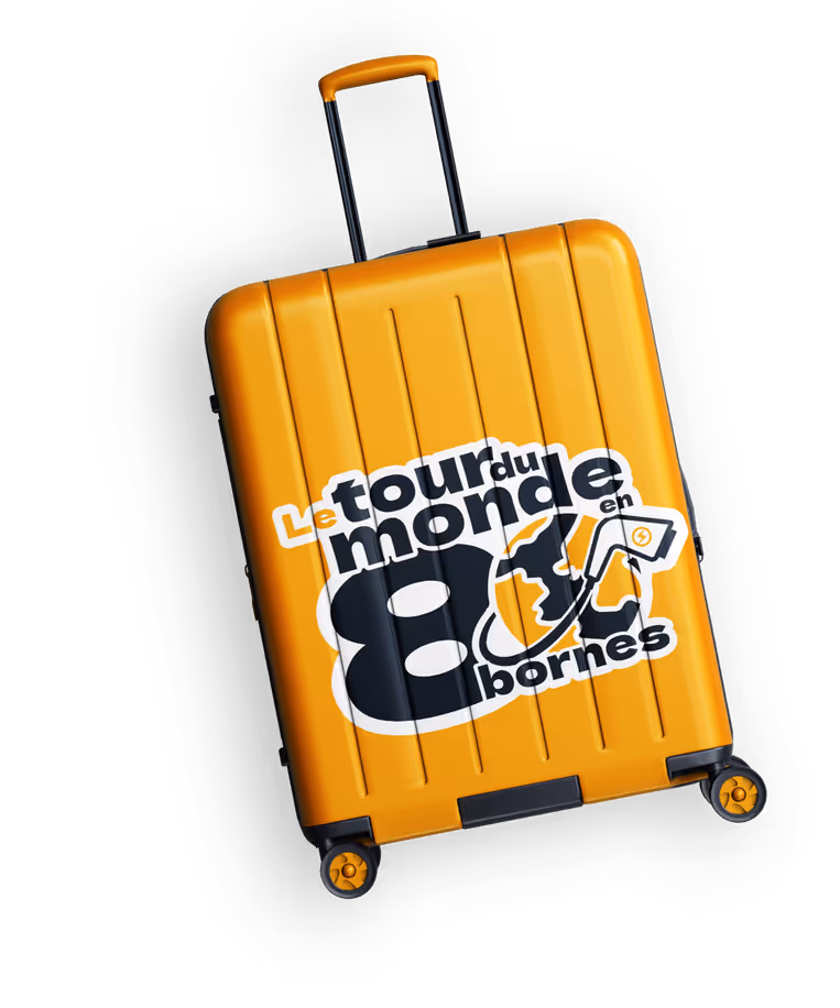 Suitcase for the world tour with 80 charging stations