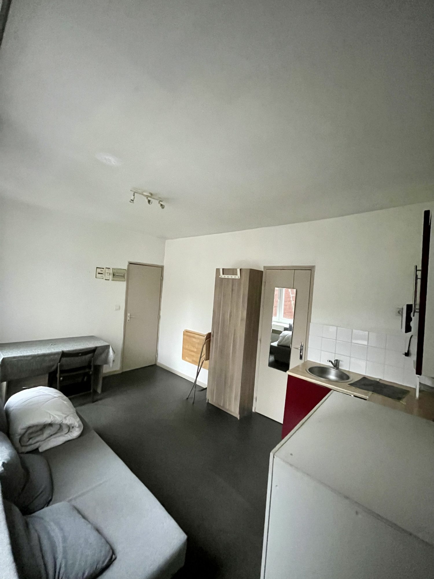 Studio meublé 17 m² – Place de la Gare Roubaix