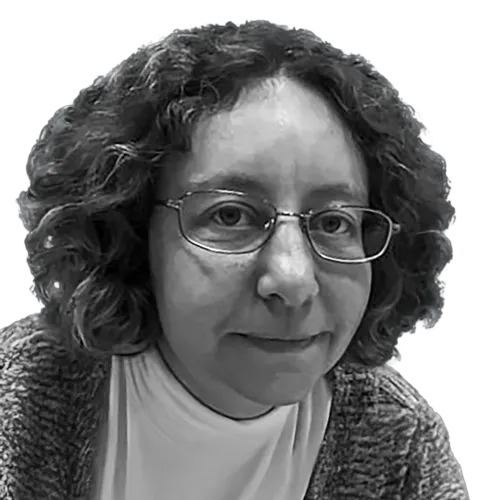 Dr Petra Disterer