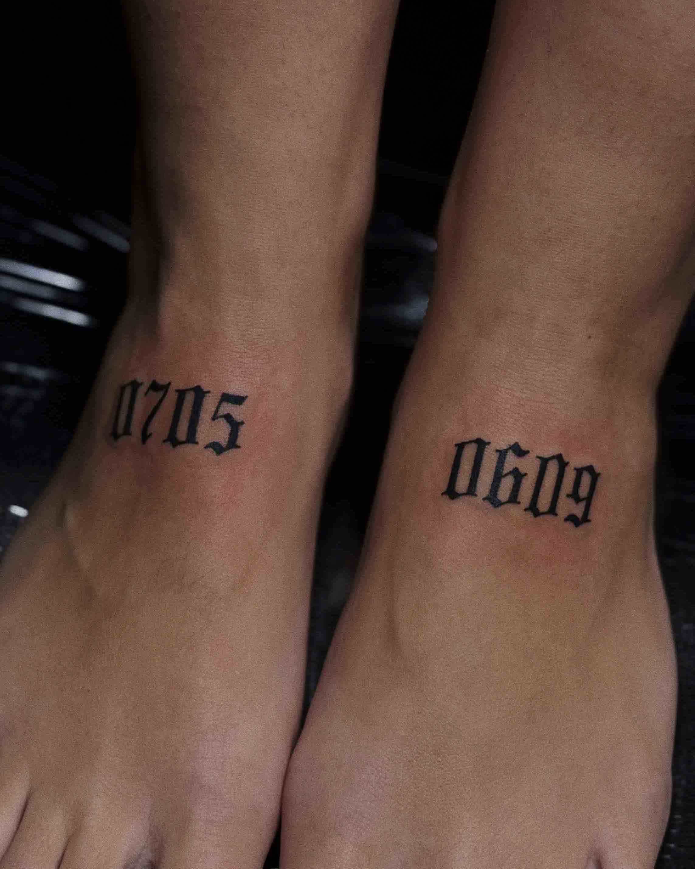 Number tattoos on legs