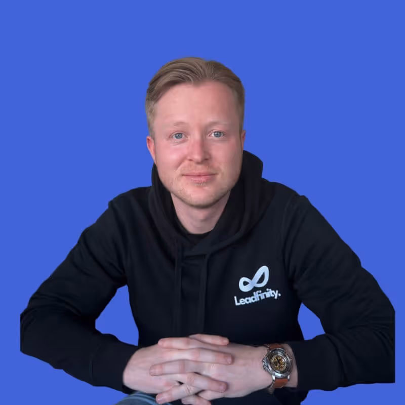 Steven Huibers, Chief Commercial Officer at Steady Growth, shares his experience using SalesMind's AI tools to achieve exceptional LinkedIn prospecting results.