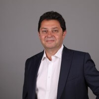 Philippe Weil - SalesMind AI customer sharing feedback on easy setup and support