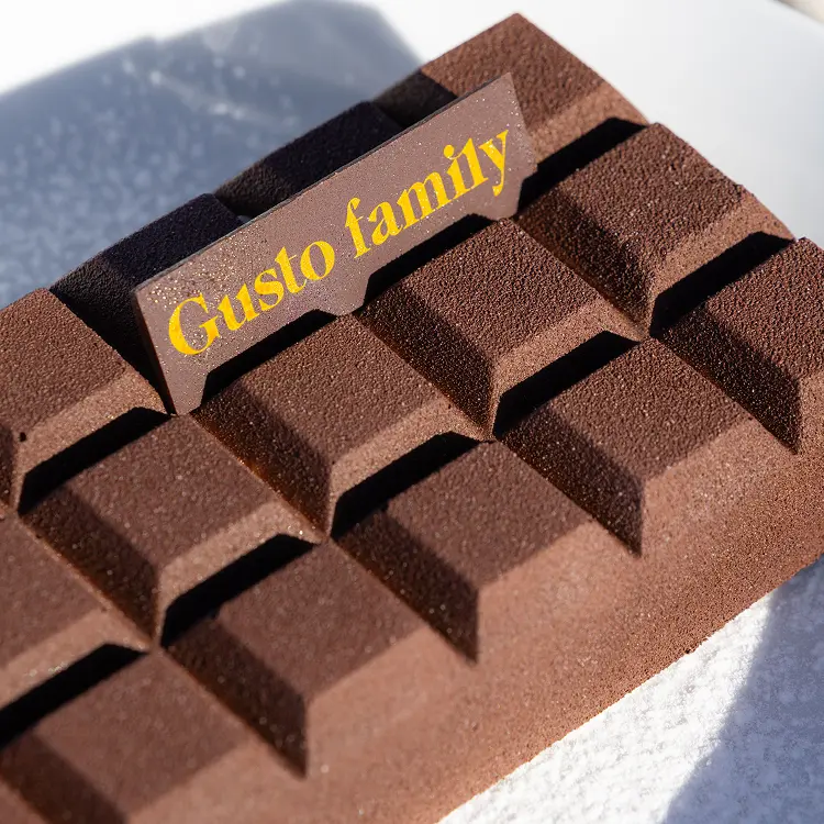 Zoom sur les détails de la tablette chocolat pécan Les Petits Marchands