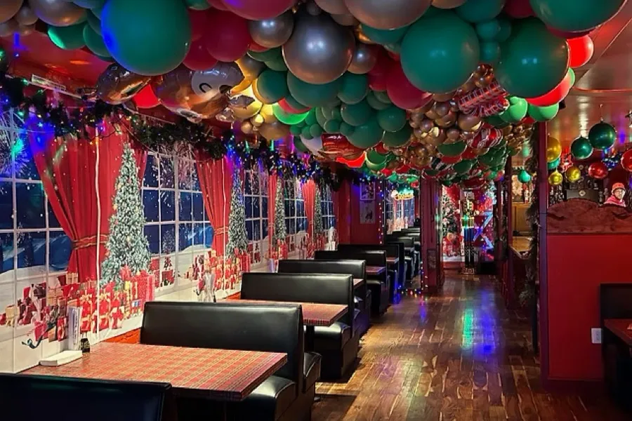 Miracle Xmas Pop-Up Bar - Washington, DC