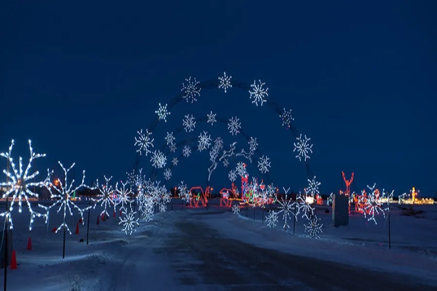 Winter Wonderland Drive Thru Lights - Winnipeg, Canada