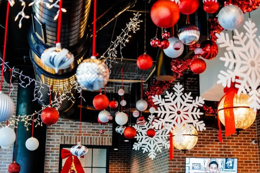 The Jingle Bar at Small Giant - Tampa, FL