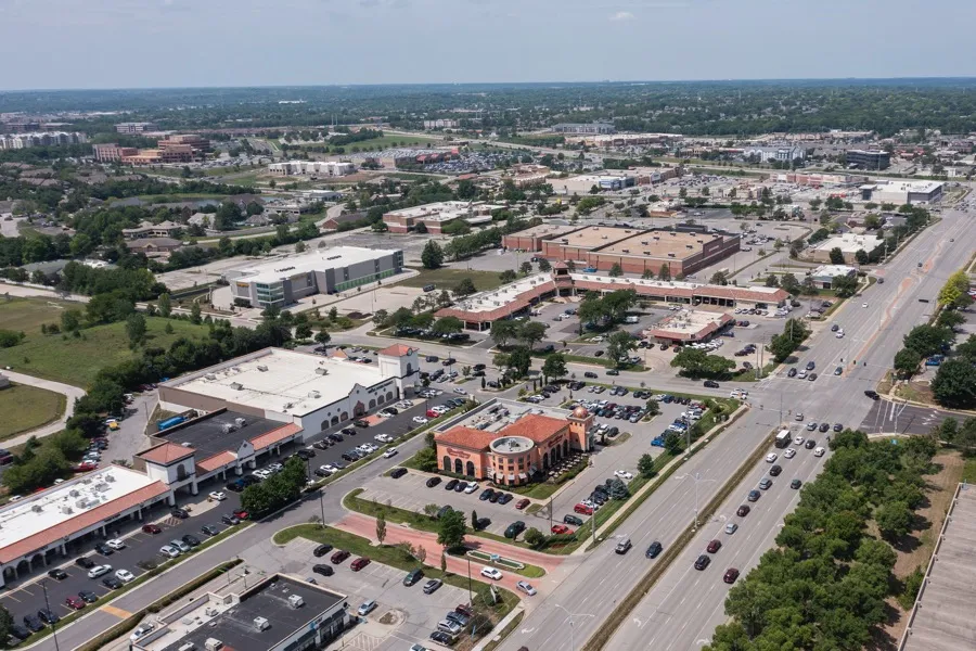 City view of Overland Park, KS