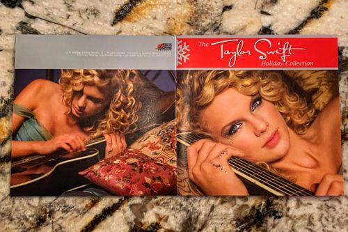 Taylor Swift – Holiday Collection
