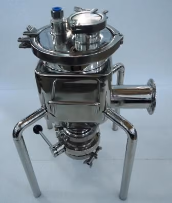 Schematic isolator blending