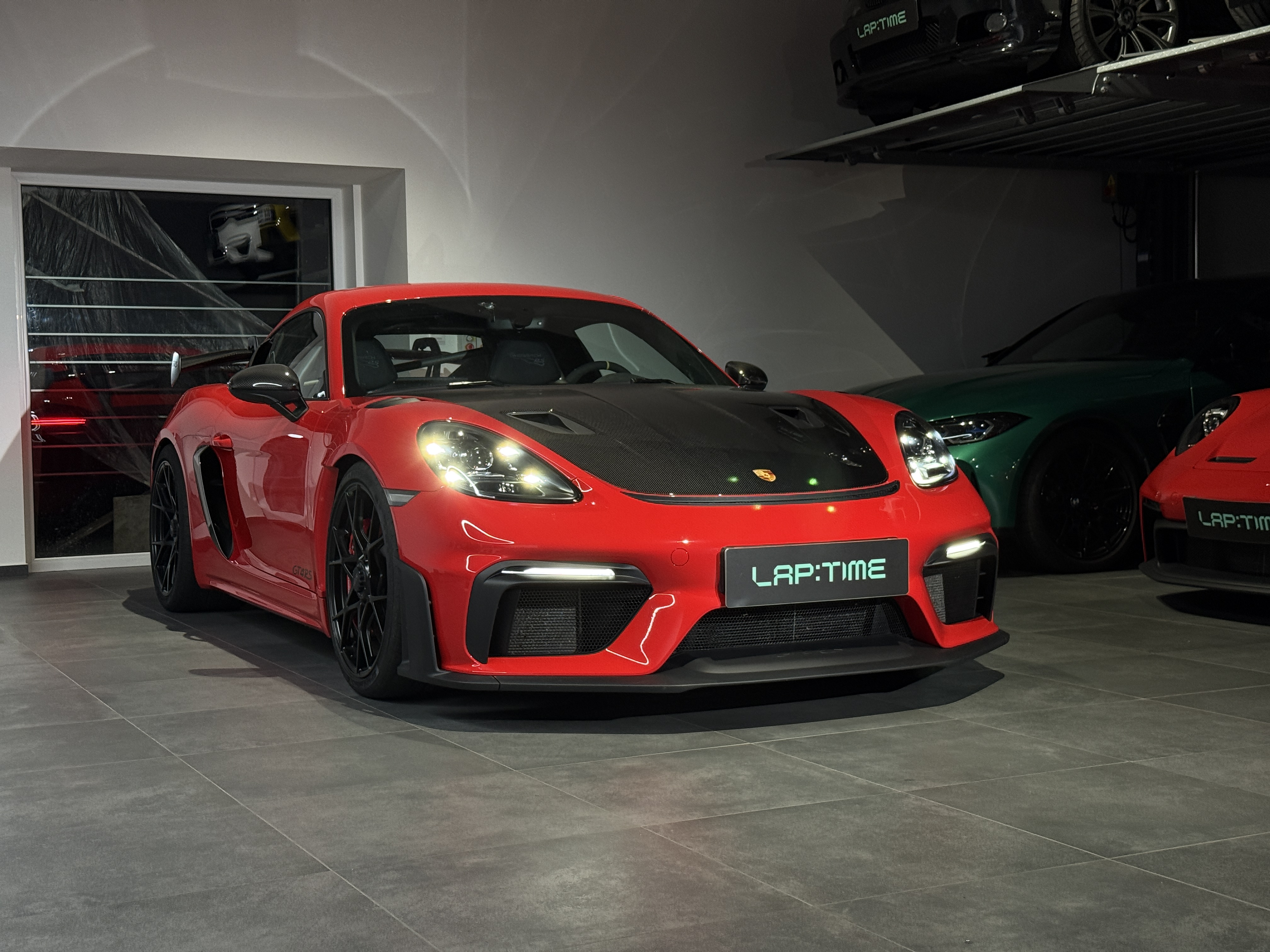 Porsche GT4 RS