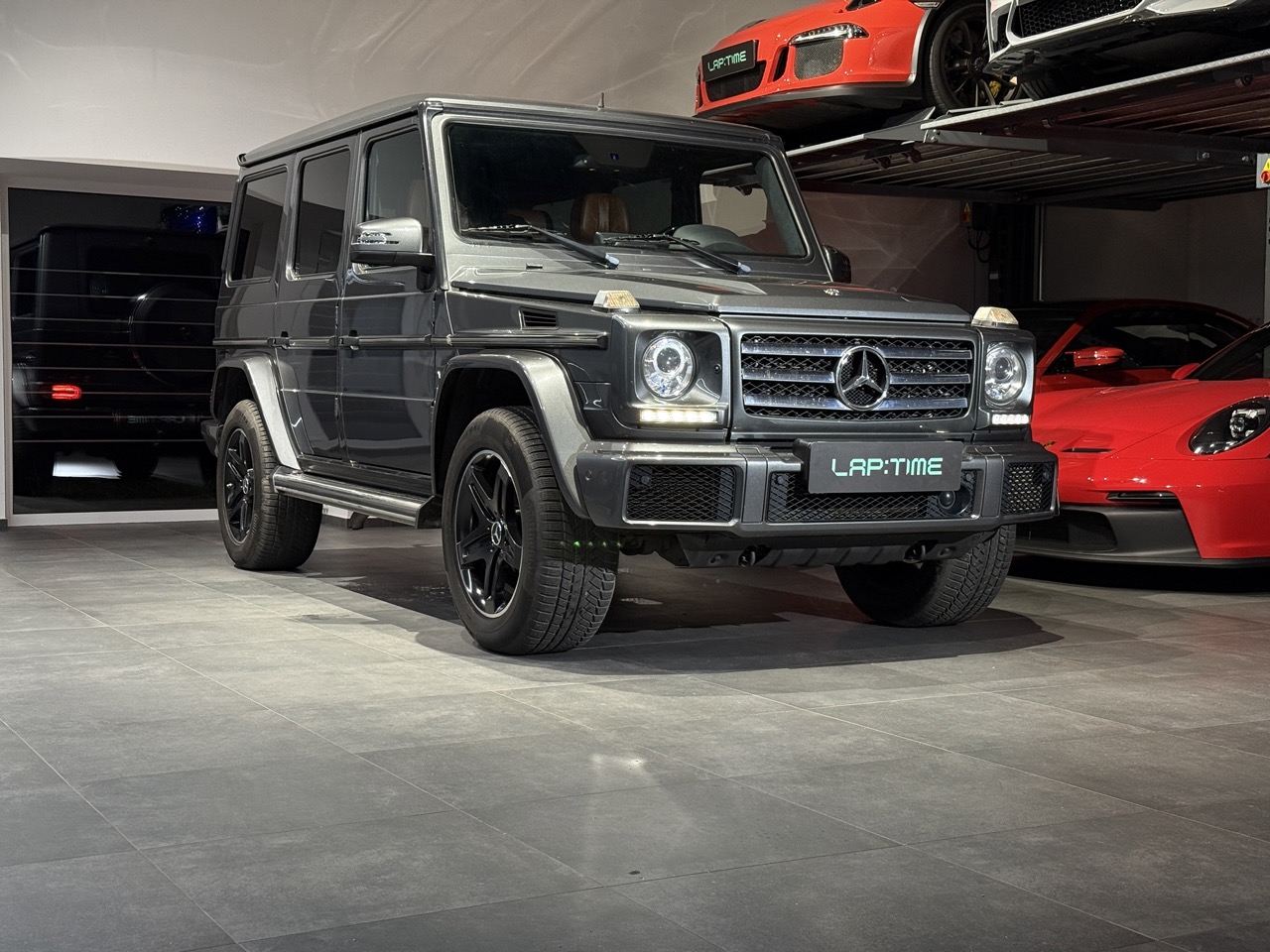 Mercedes Benz G500
