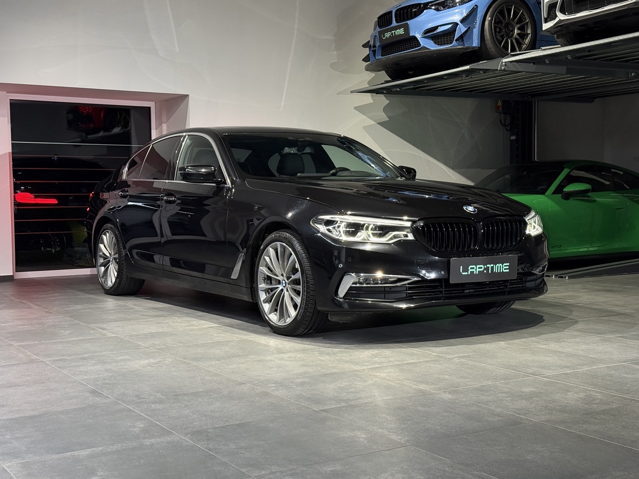 BMW 540i