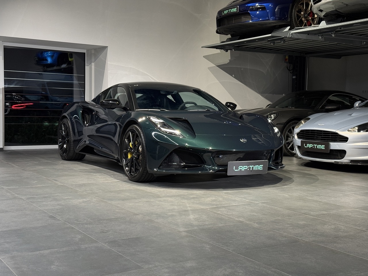 Lotus Emira