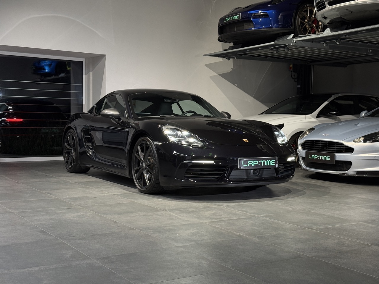 Porsche Cayman T
