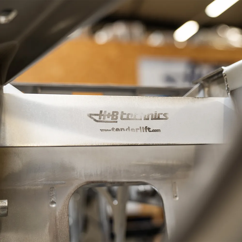 Hydraulic cylinder precision machining at the H+B technics production facility in Münster