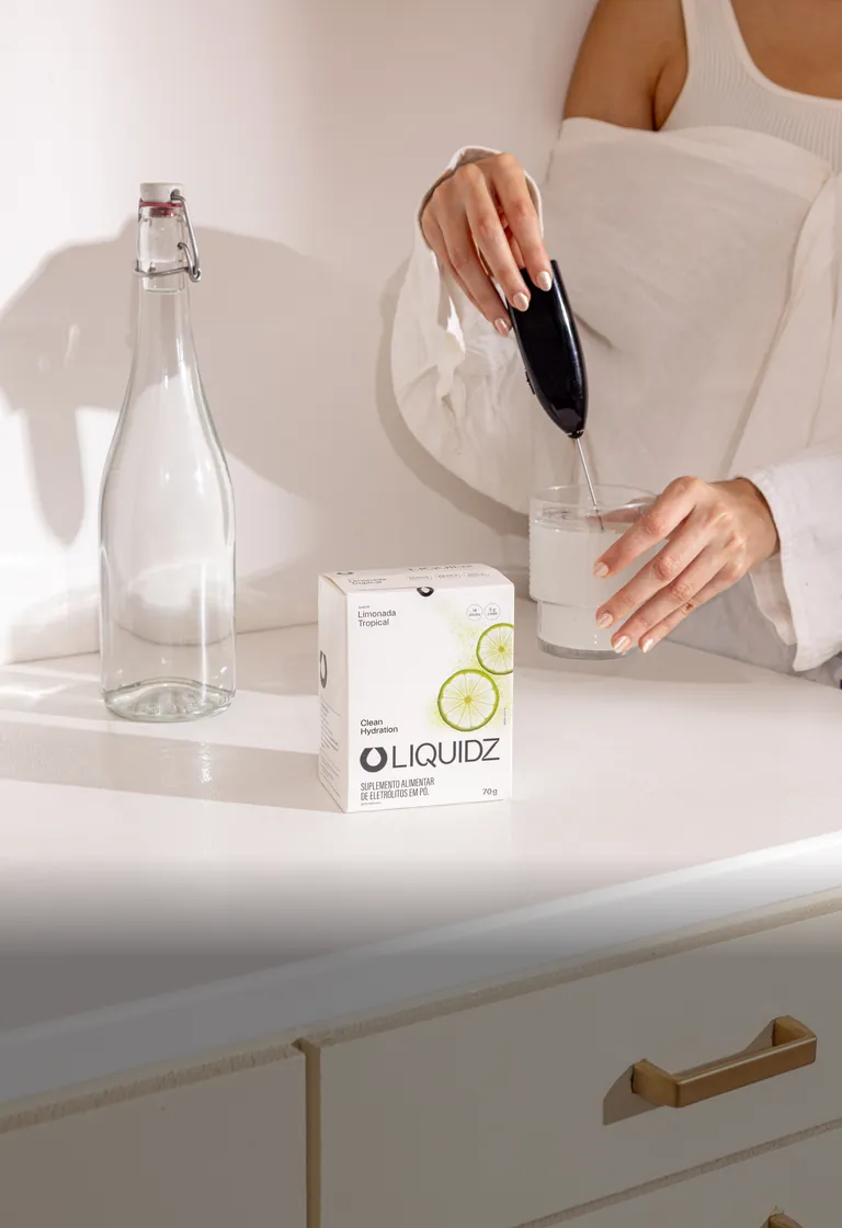Preparando LIQUIDZ na cozinha