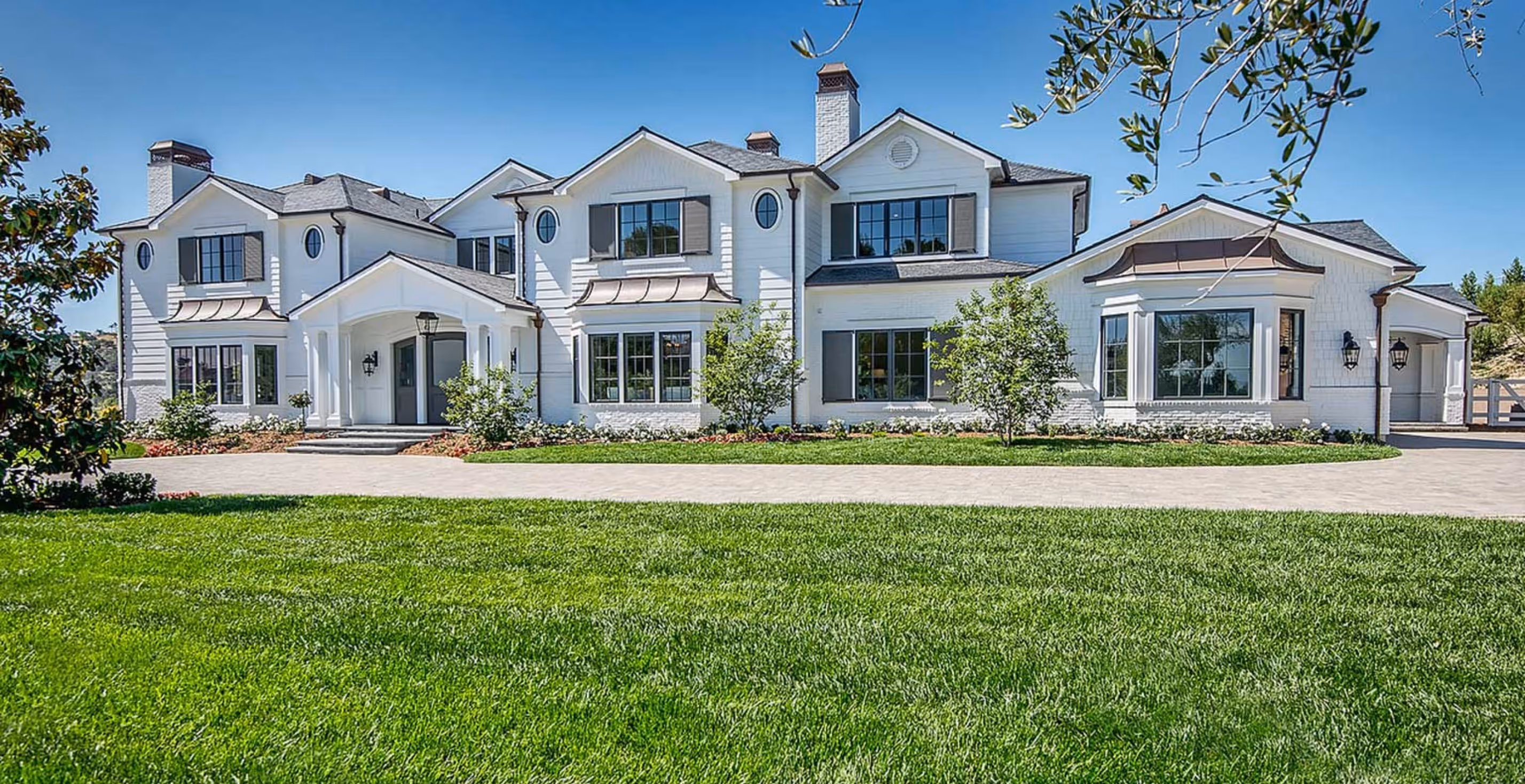 Traditional Estate