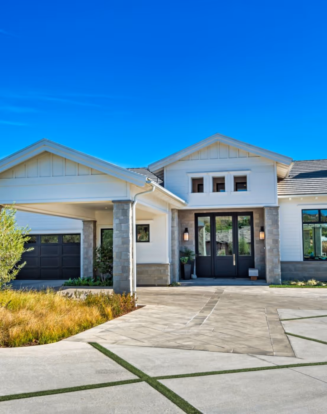 Transitional Farmhouse