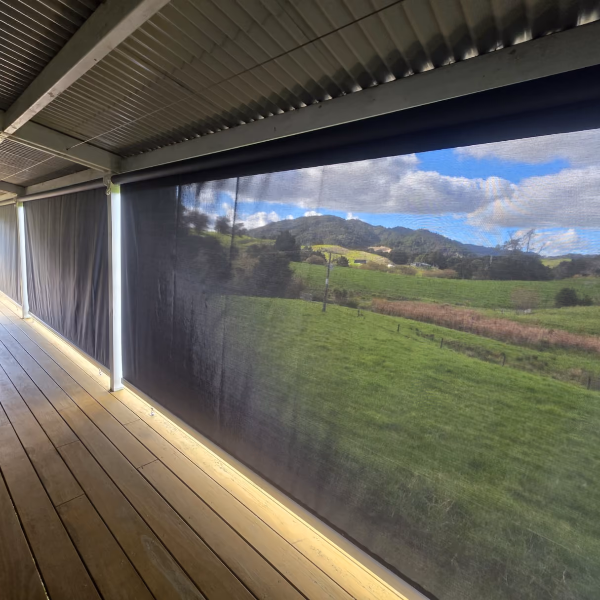 Ziptrak outdoor blinds installed by Shadeland Gallery 1