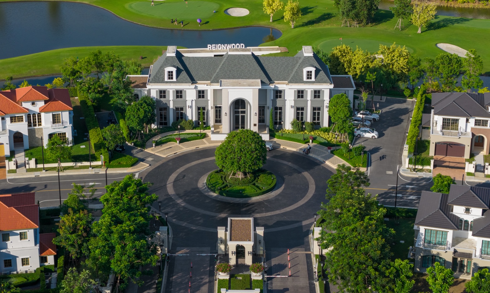 Luxury Mixed-Use Community Near Bangkok