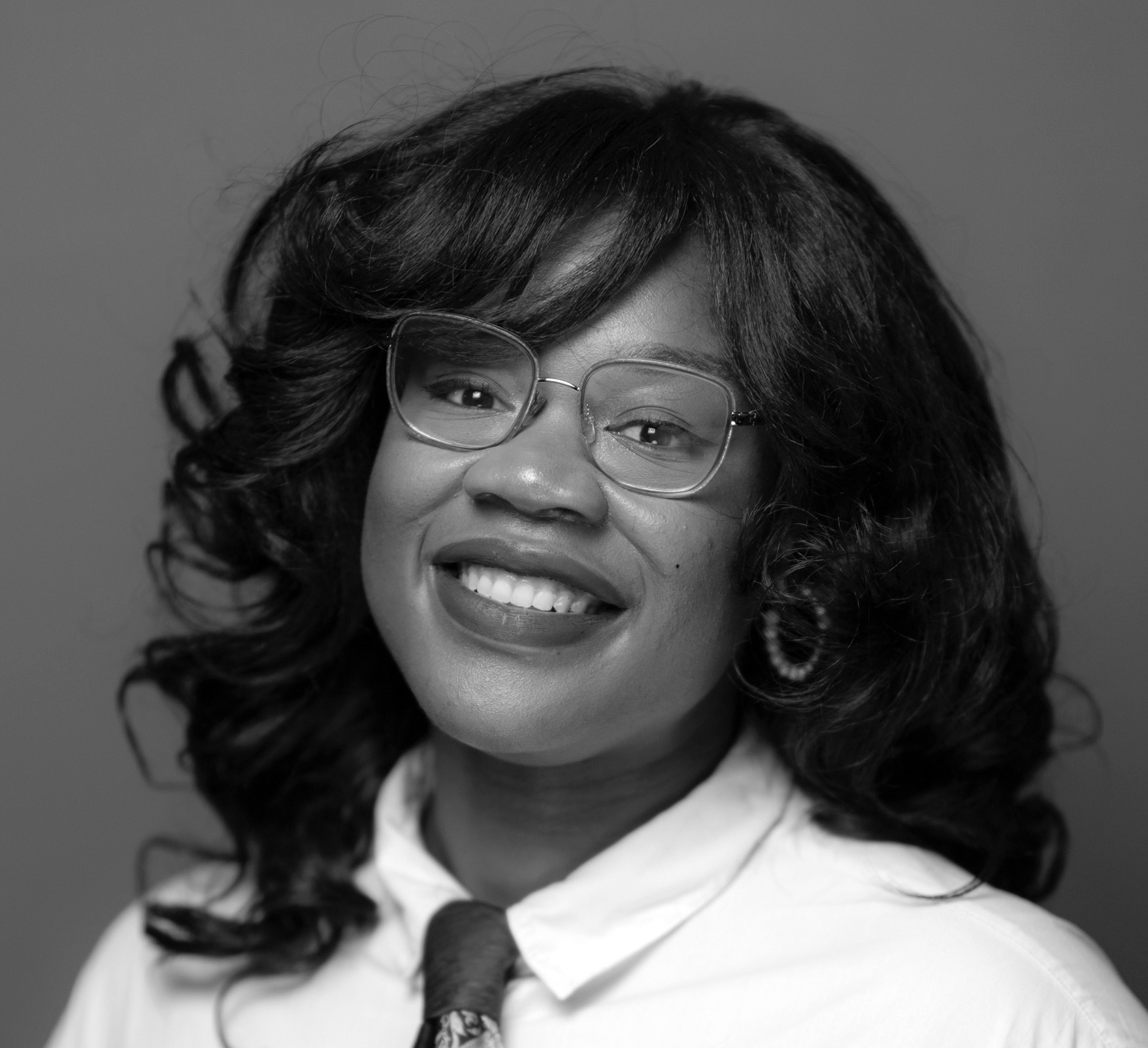 Dr. Mamobo Ogoro 